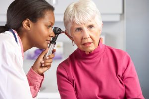 Caregiver in Lake Forest IL: Signs of Hearing Loss